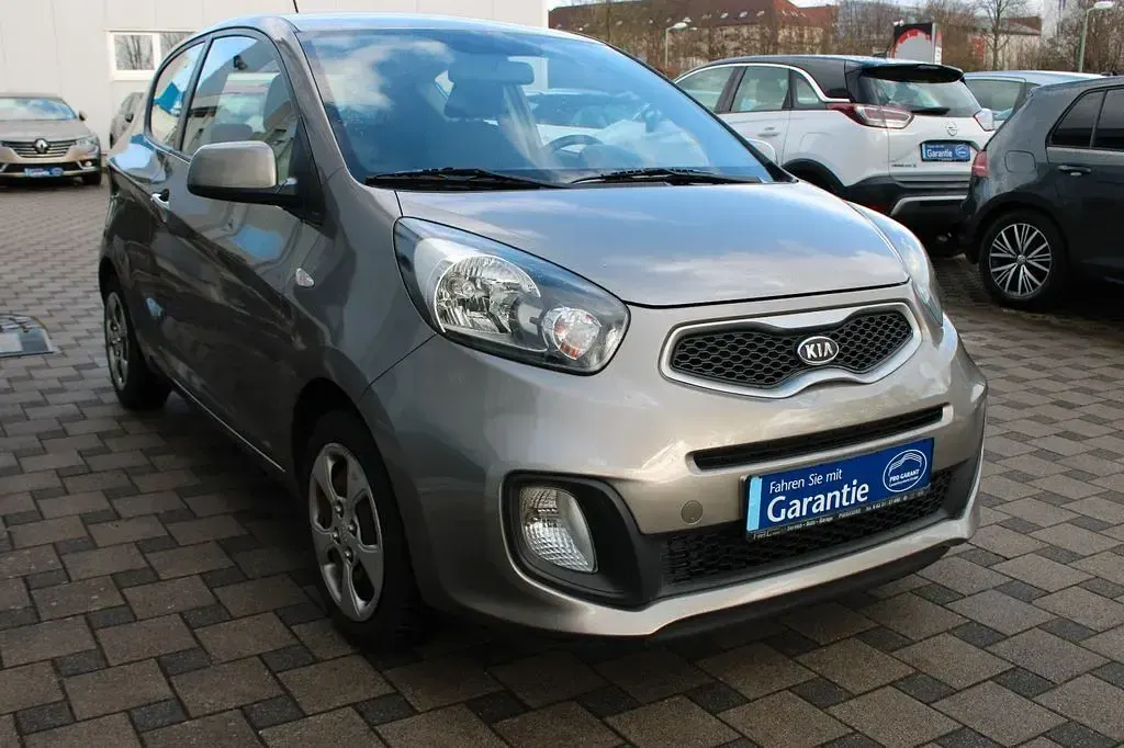 Gebraucht Kia Picanto Edition 7 69 PS (50 kW) 2012 Grau Kleinwagen