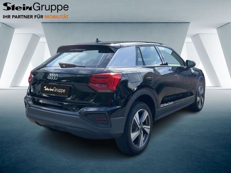 Gebraucht Audi Q2 Ambiente 150 PS (110 kW) 2025 Schwarz SUV