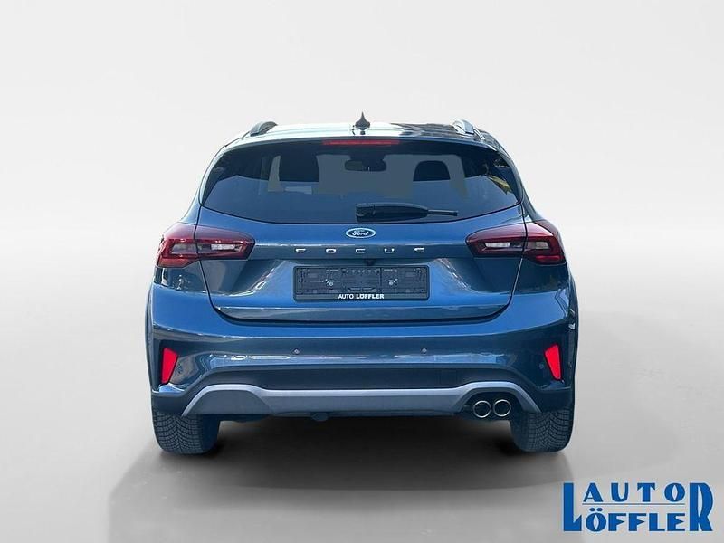 Gebraucht Ford Focus Active X 155 PS (114 kW) 2024 Blau Limousine
