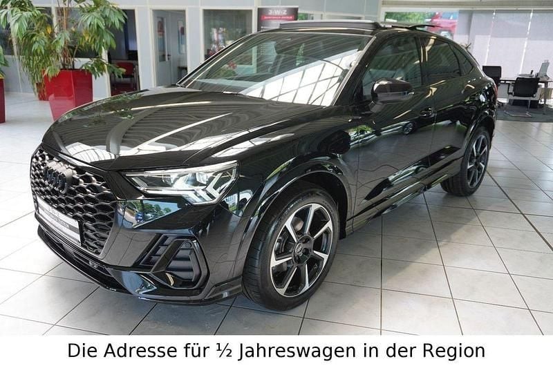 Schwarz Neu 2025 Audi Q3 Sportback Sport SUV | 44.990 € (Superpreis) - Bild 1/4