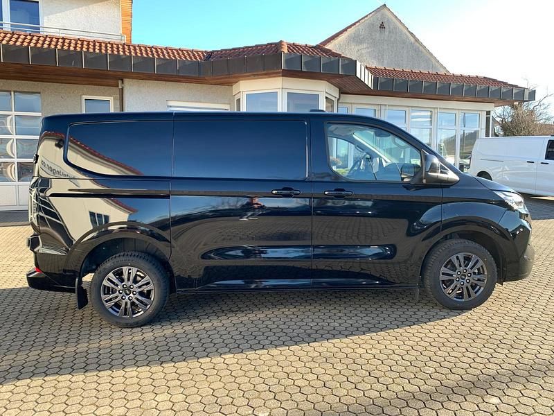 Gebraucht Ford Transit Custom Limited 170 PS (125 kW) 2025 Obsidianschwarz metallic Limousine