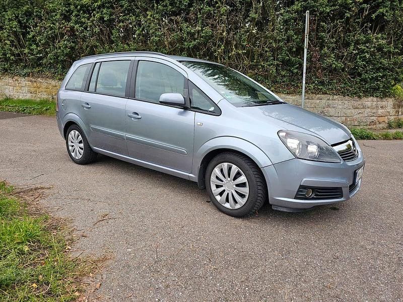 Silber Gebraucht 2007 Opel Zafira Van / Kleinbus | 3.535 € (Fairer Preis) - Bild 1/4