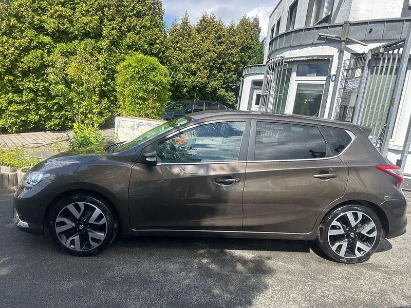 Gebraucht 2018 Nissan Pulsar Tekna Limousine | 10.490 € (Fairer Preis) - Bild 1/4