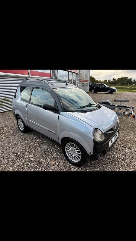 Silber Gebraucht 2010 Aixam Microcar Kleinwagen | 4.700 € - Bild 1/4