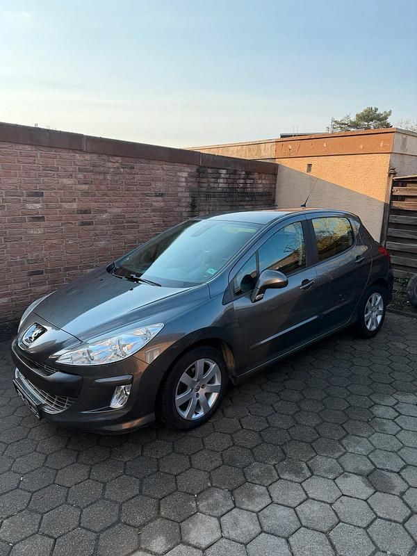 Gebraucht Peugeot 308 110 PS (80 kW) 2011 Schwarz Kleinwagen