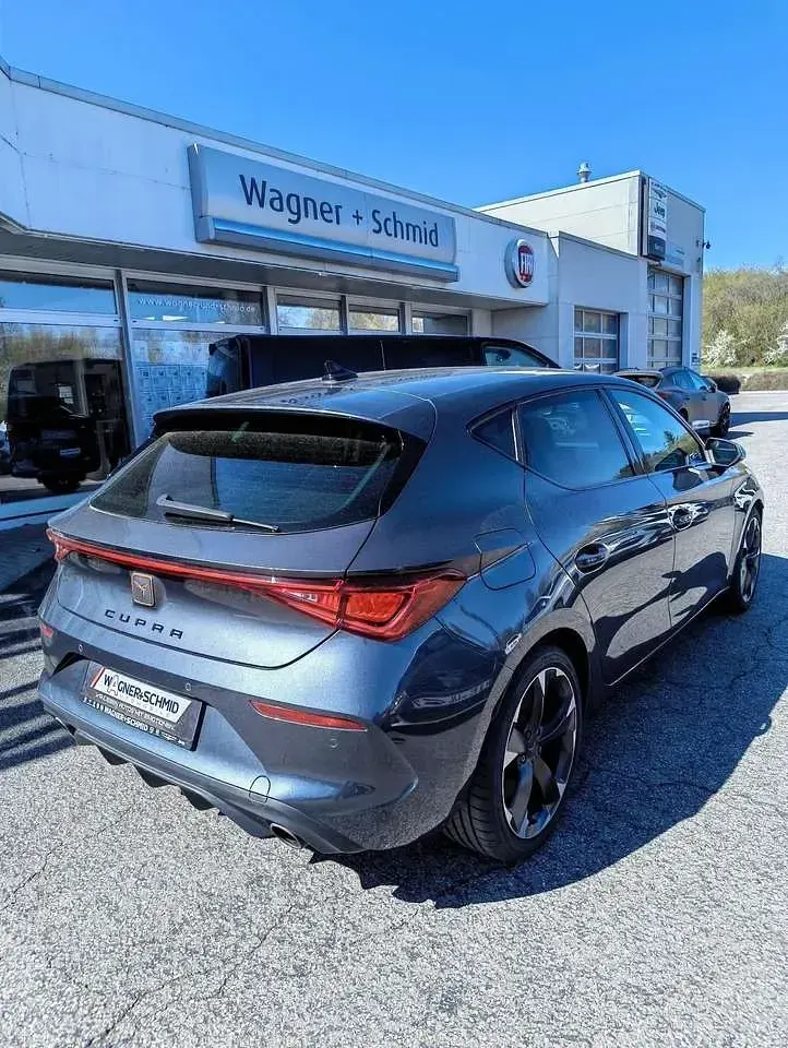 Gebraucht Cupra Leon 245 PS (180 kW) 2022 Magnetic grau metallic Limousine