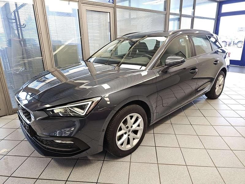 Gebraucht Seat Leon Style 150 PS (110 kW) 2022 Magneticgraumet. (metallic) Kombi