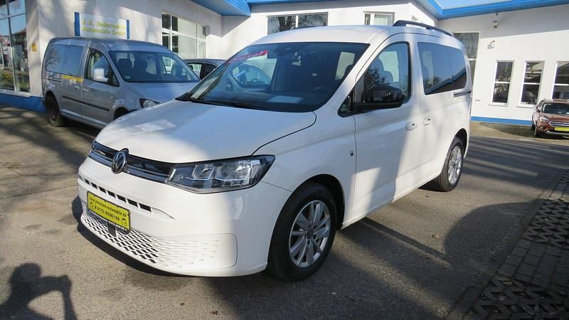 Gebraucht VW Caddy Life 122 PS (89 kW) 2021 Weiß Van / Kleinbus