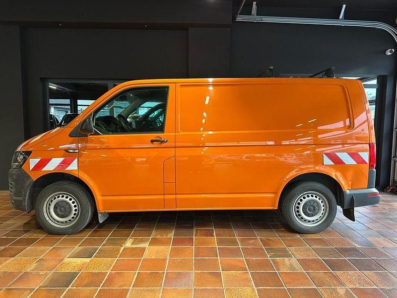 Gebraucht VW T6 150 PS (110 kW) 2017 Orange Van