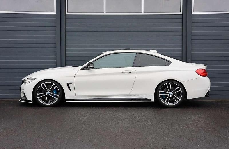 Usado BMW 430 Performance 252 HP (185 kW) 2017 Branco Coupé