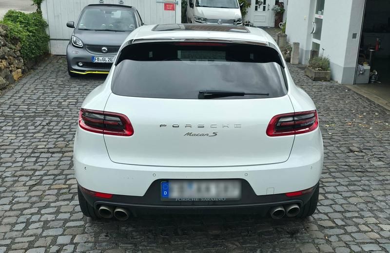 Gebraucht Porsche Macan S 258 PS (189 kW) 2015 Weiß SUV