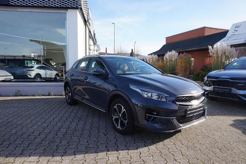Gebraucht Kia XCeed Vision 141 PS (103 kW) 2022 Grau SUV