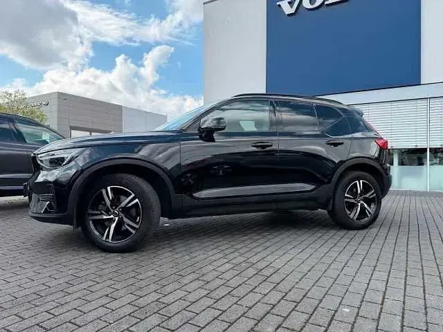 Gebraucht Volvo XC40 120 PS (88 kW) 2024 SUV