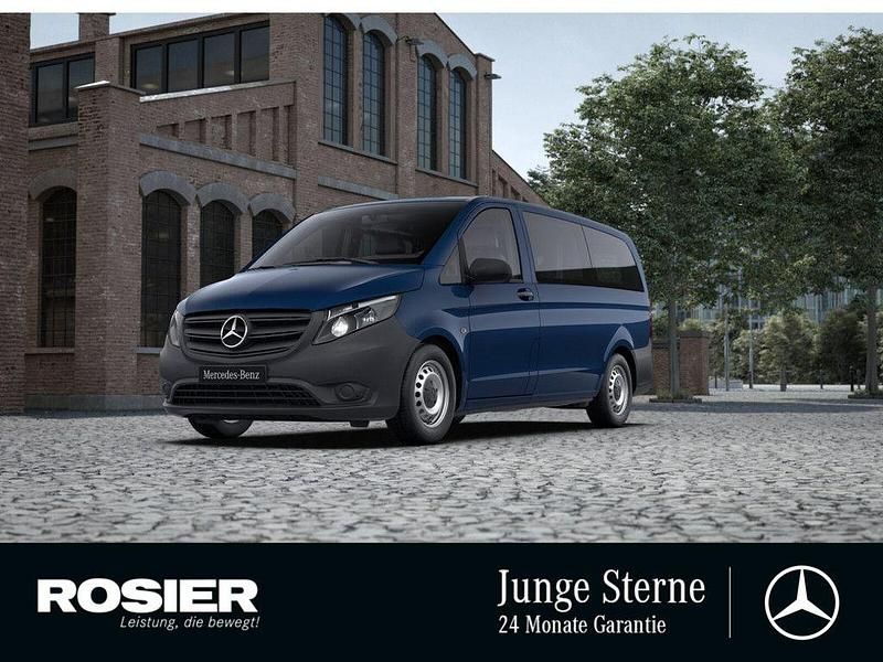 Blau / stahlblau Gebraucht 2022 Mercedes Vito Van / Kleinbus | 29.702 € (Fairer Preis) - Bild 1/4