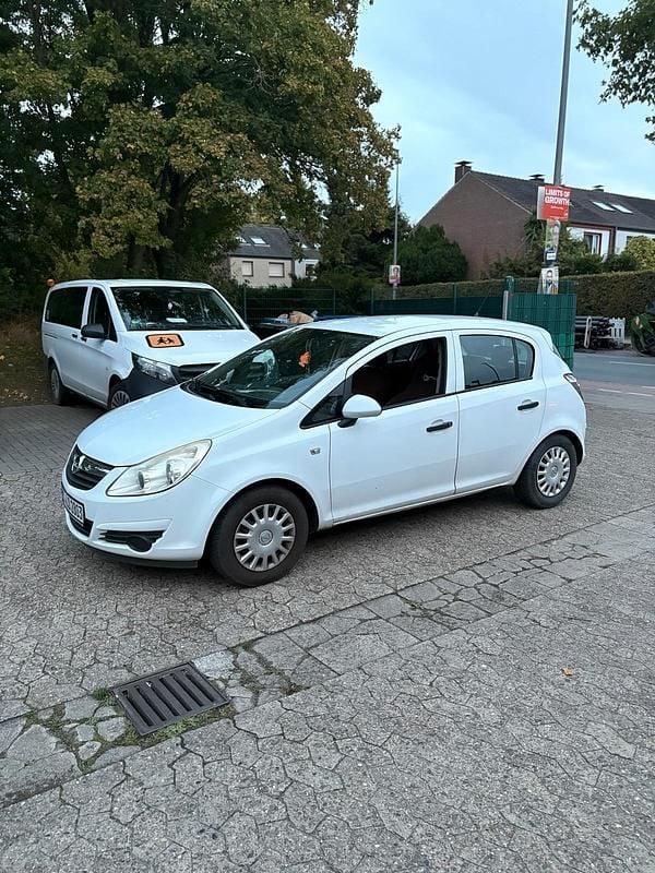 Weiß Gebraucht 2009 Opel Corsa Kleinwagen | 750 € (Superpreis) - Bild 1/4