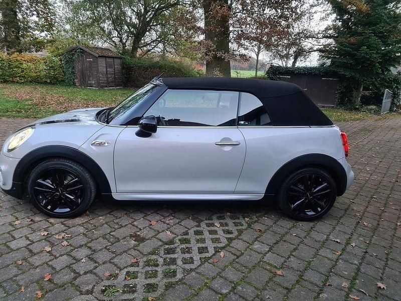 Silber Gebraucht 2017 Mini John Cooper Works Kleinwagen | 19.590 € (Superpreis) - Bild 1/4