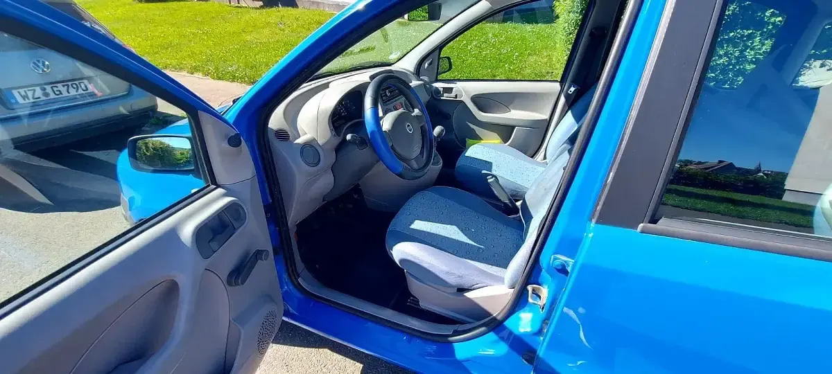 Occasion Fiat Panda 60 ch (44 kW) 2007 Bleue Citadine