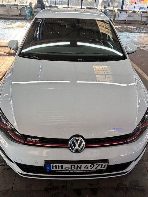 Gebraucht VW Golf VII GTI 245 PS (180 kW) 2019 Weiß Limousine
