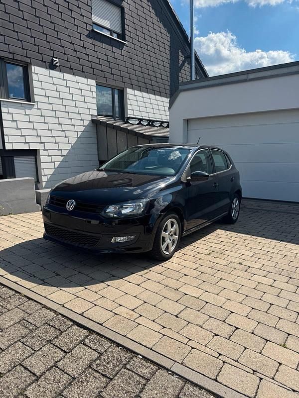 Schwarz Gebraucht 2010 VW Polo Comfortline Kleinwagen | 3.500 € (Superpreis) - Bild 1/4