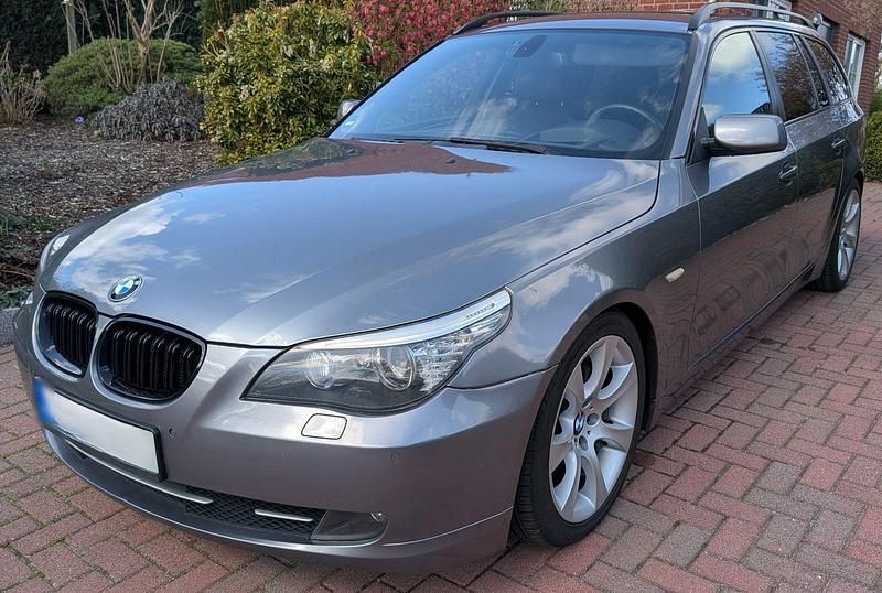 Second-hand BMW 525 Performance 197 CP (144 kW) 2008 Gri Break