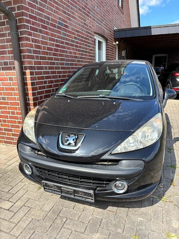 Schwarz Gebraucht 2008 Peugeot 207 Urban Move Limousine | 1.350 € (Guter Preis) - Bild 1/4