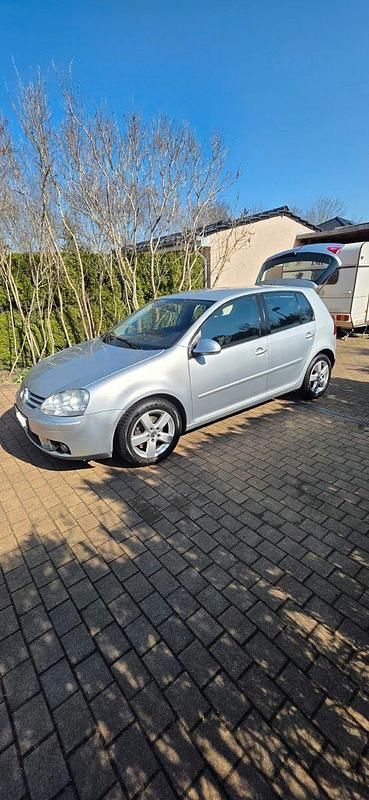 Gebraucht VW Golf IV Goal 102 PS (75 kW) 2006 Silber Limousine