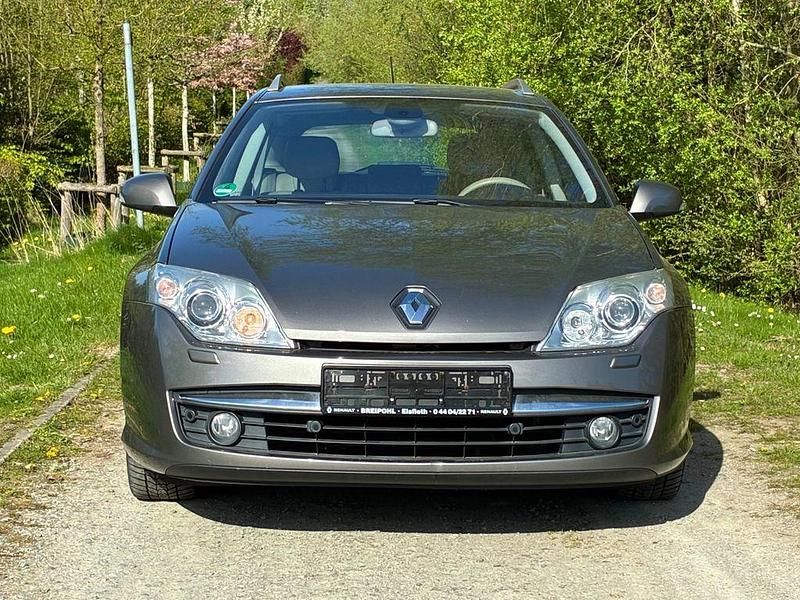 Gebraucht Renault Laguna III Initiale 173 PS (127 kW) 2008 Grau Limousine