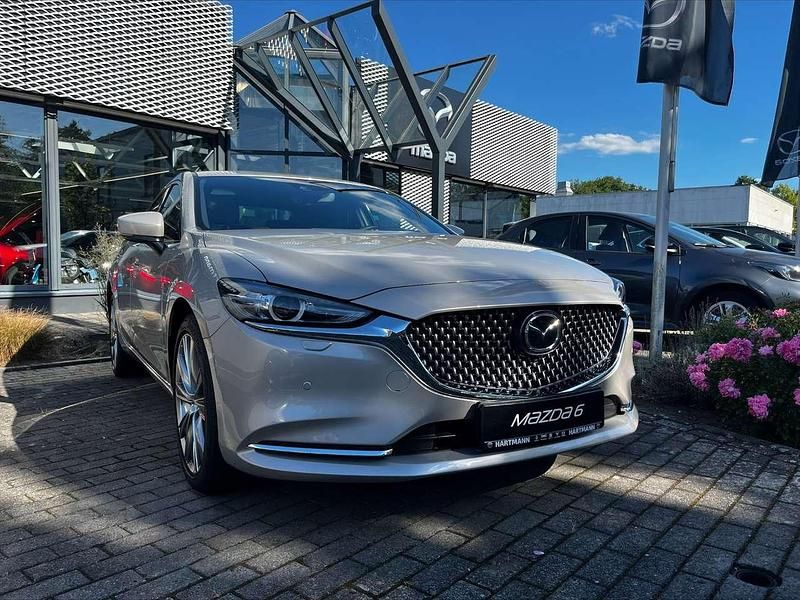 Platinum quartz (beige) Neu 2024 Mazda 6 Sports-Line Kombi | 35.990 € (Fairer Preis) - Bild 1/3