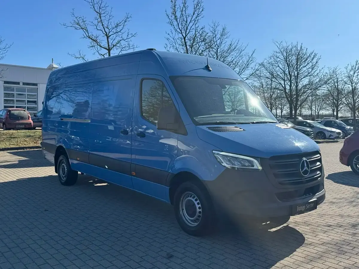 Occasion Mercedes Sprinter 190 ch (139 kW) 2022 Bleue Van
