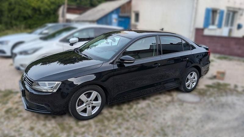 Gebraucht VW Jetta 105 PS (77 kW) 2012 Schwarz Limousine