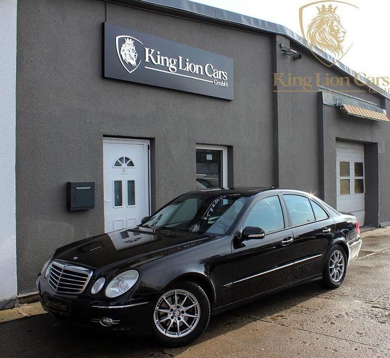 Gebraucht Mercedes E280 Avantgarde 190 PS (139 kW) 2009 Schwarz Limousine