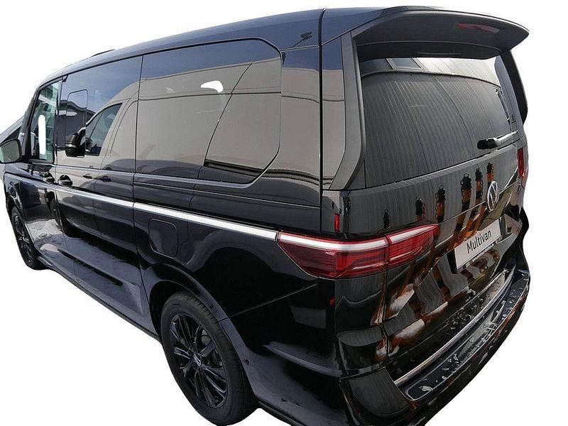 Neu VW Multivan Style 150 PS (110 kW) 2026 Deep black Van