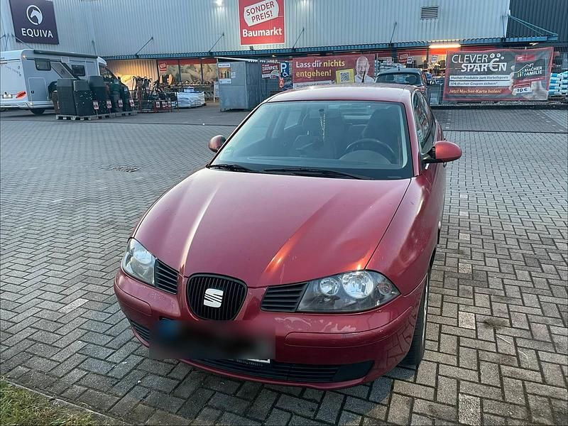Rot Gebraucht 2005 Seat Ibiza Kleinwagen | 999 € (Guter Preis) - Bild 1/4