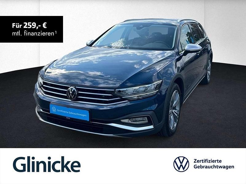 Blau Gebraucht 2024 VW Passat Alltrack Kombi | 40.990 € (Teuer) - Bild 1/3