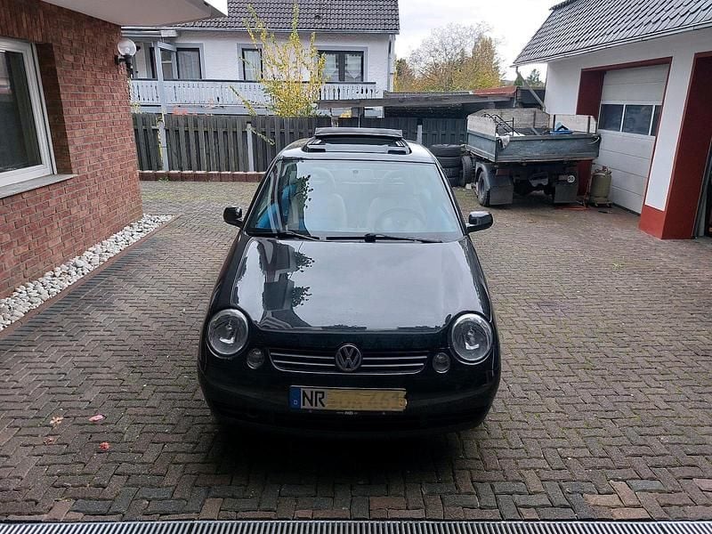 Schwarz Gebraucht 2000 VW Lupo Kleinwagen | 1.499 € - Bild 1/4