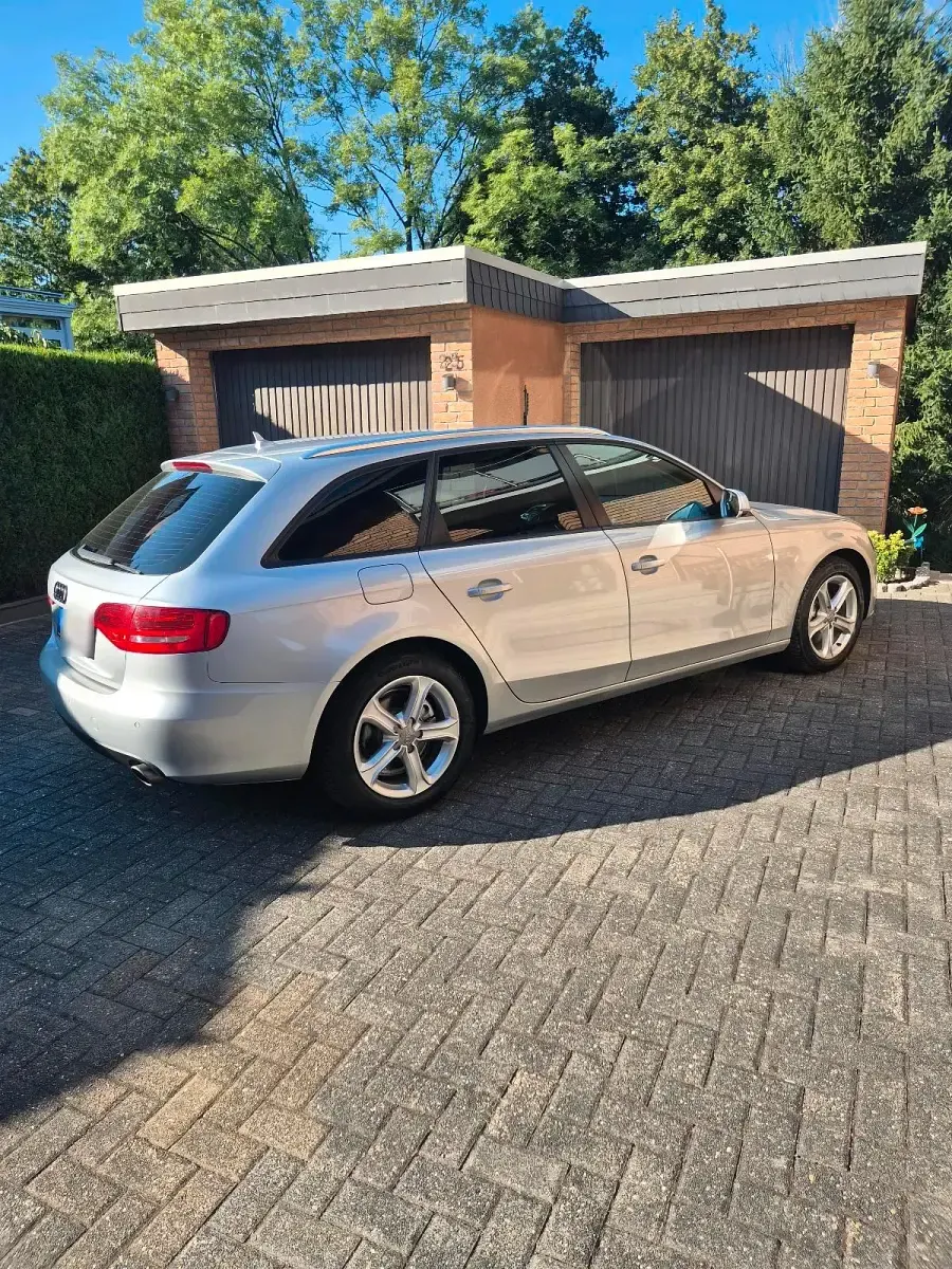 Gebraucht Audi A4 190 PS (139 kW) 2009 Silber Kombi