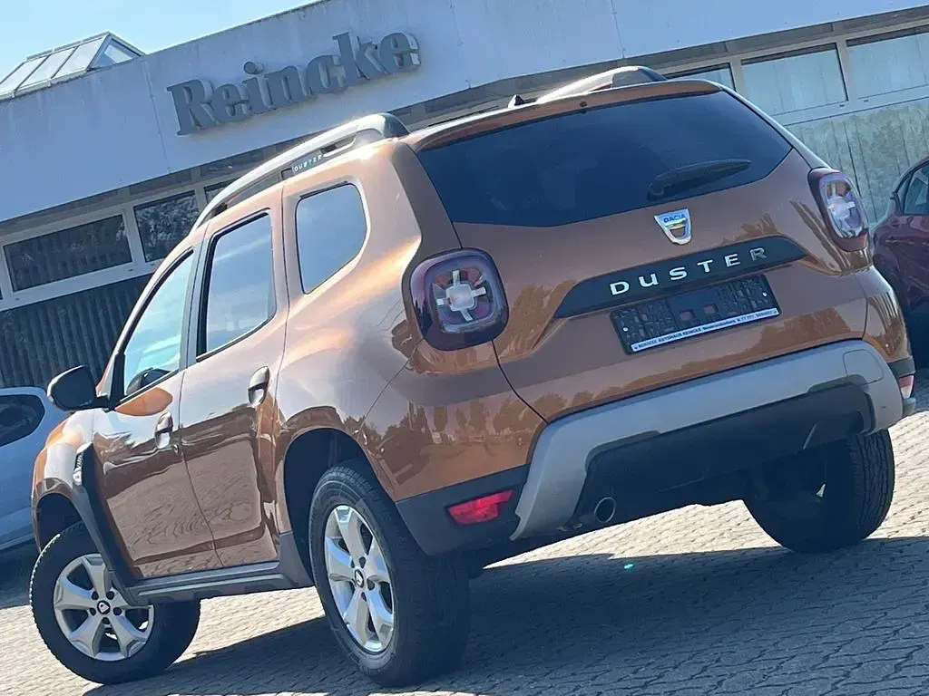 Gebraucht Dacia Duster 101 PS (74 kW) 2020 Orange SUV