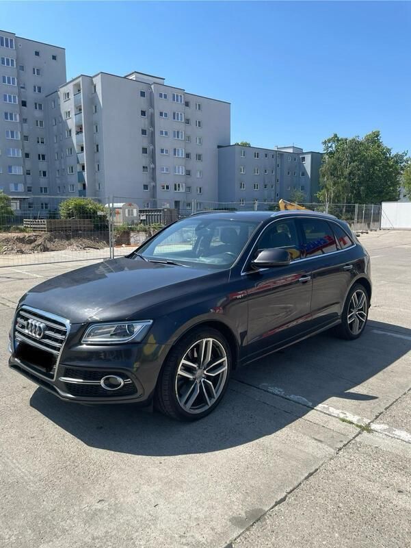 Grau Gebraucht 2014 Audi SQ5 Comfort SUV | 15.999 € (Superpreis) - Bild 1/4