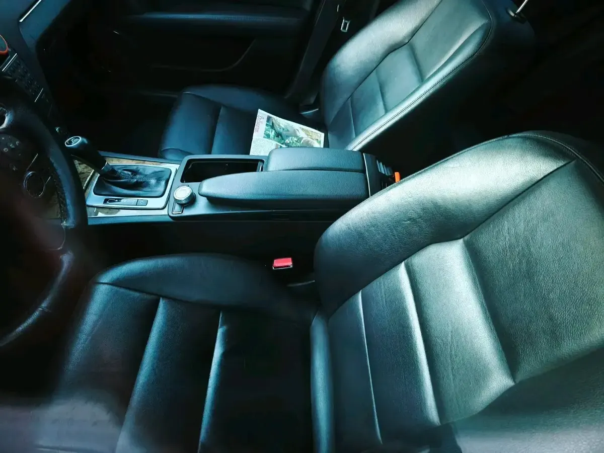 Gebraucht Mercedes C250 Avantgarde 170 PS (125 kW) 2007 Schwarz Kombi
