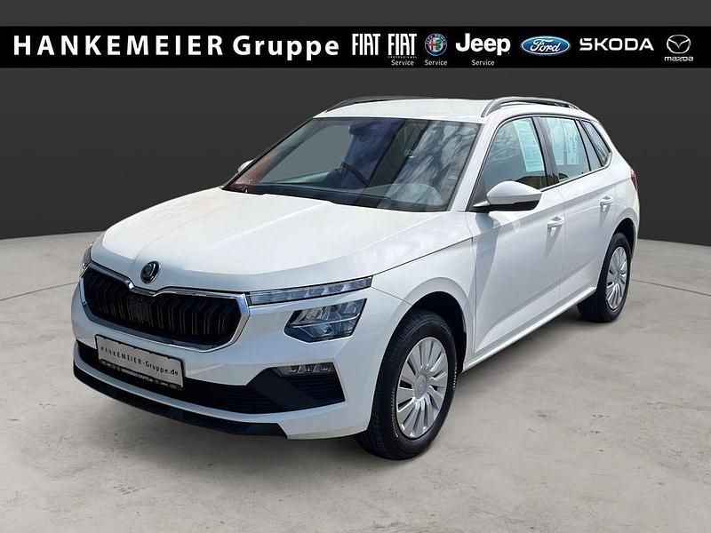 Weiß Gebraucht 2024 Skoda Kamiq Essence SUV | 22.390 € (Fairer Preis) - Bild 1/4