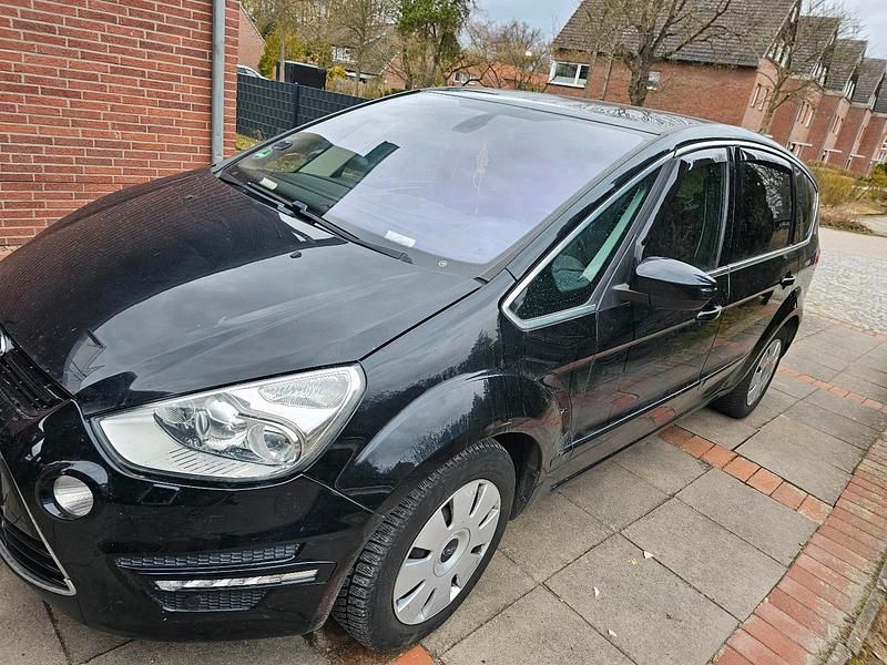 Gebraucht Ford S-MAX S 163 PS (119 kW) 2011 Schwarz Van / Kleinbus