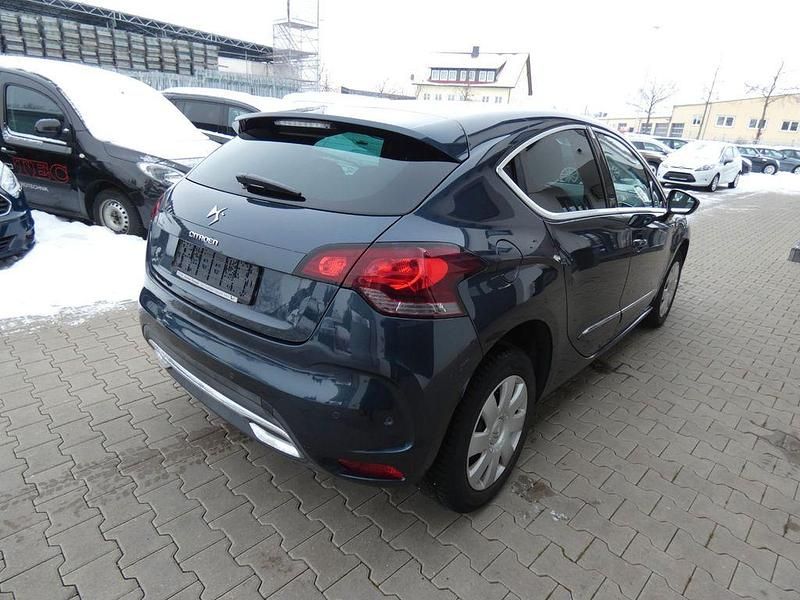 Gebraucht Citroën DS4 111 PS (81 kW) 2011 Grau Kleinwagen