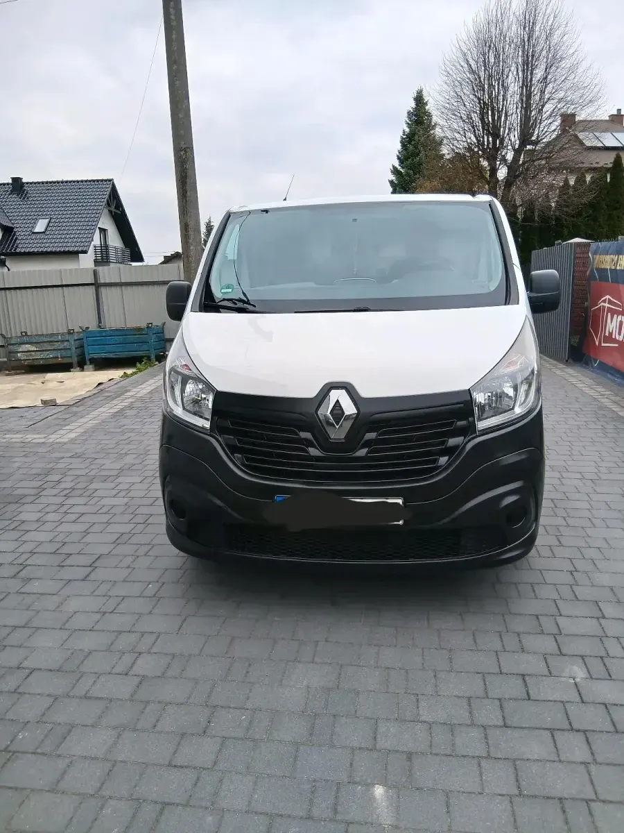 Gebraucht Renault Trafic 95 PS (69 kW) 2019 Weiß Van / Kleinbus