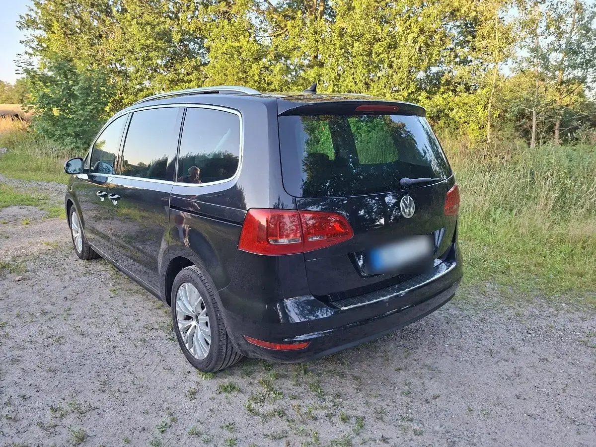 Gebraucht VW Sharan Highline 177 PS (130 kW) 2015 Schwarz Van / Kleinbus