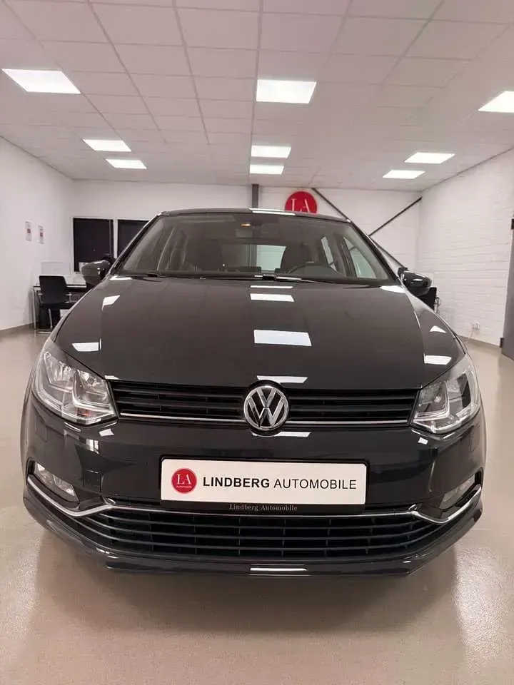 Gebraucht VW Polo Highline 110 PS (80 kW) 2016 Uranograu Limousine