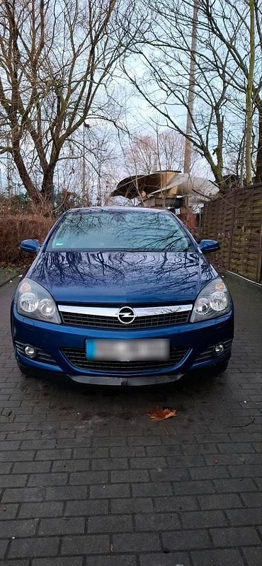 Gebraucht Opel Astra GTC 140 PS (102 kW) 2009 Blau Coupé