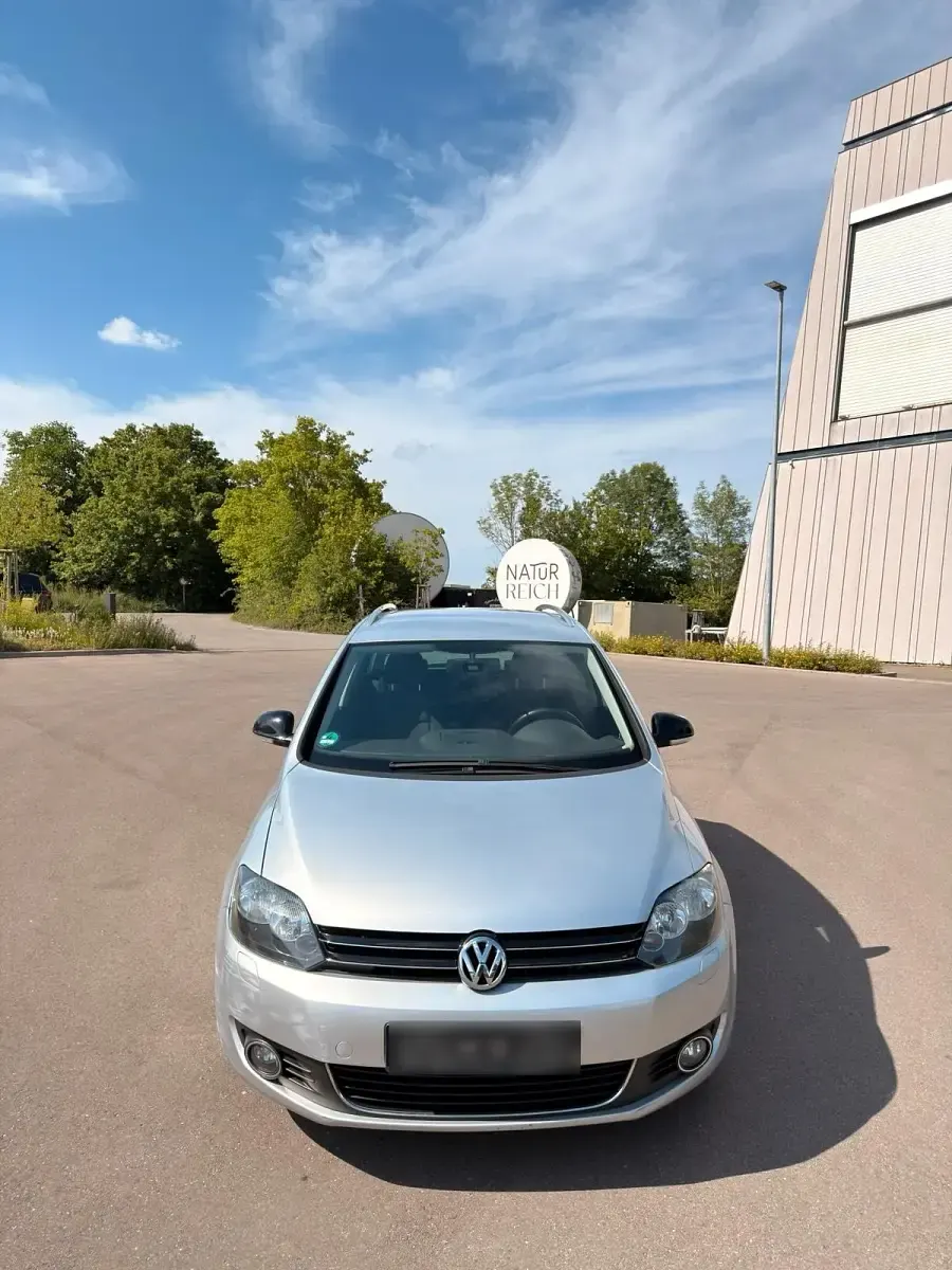 Gebraucht VW Golf 105 PS (77 kW) 2011 Silber SUV