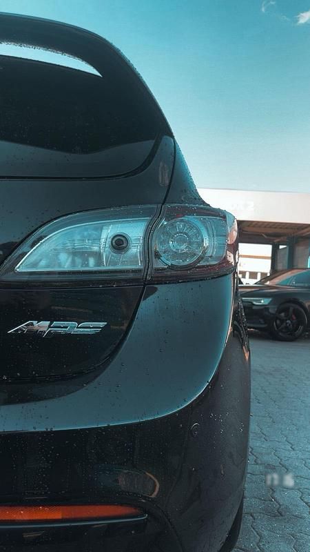 Gebraucht Mazda 3 260 PS (191 kW) 2010 Schwarz Kleinwagen