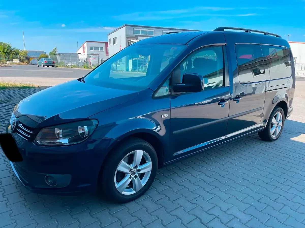 Gebraucht VW Caddy Maxi 140 PS (102 kW) 2014 Blau Van / Kleinbus
