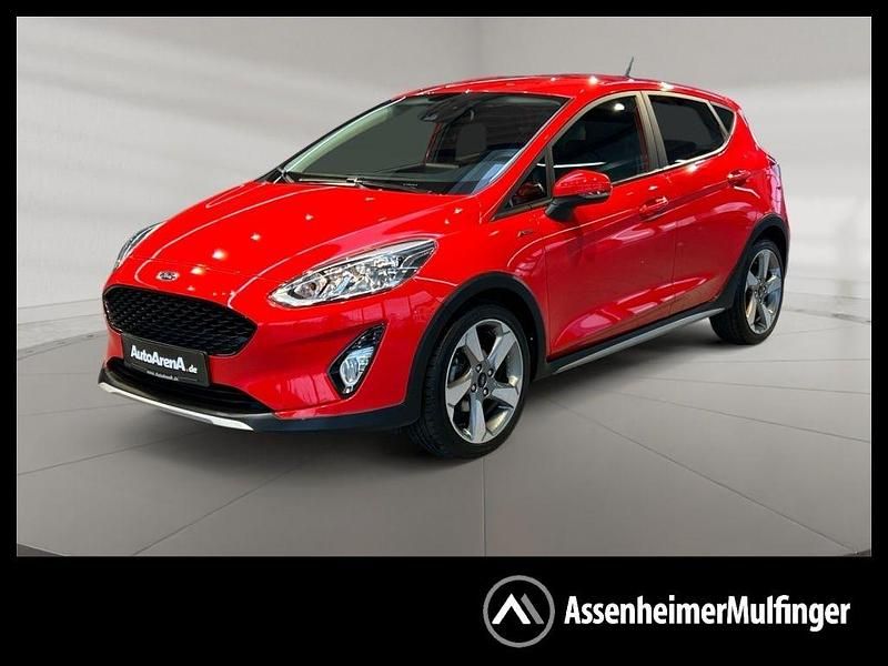 Gebraucht Ford Fiesta 101 PS (74 kW) 2018 Rot Kleinwagen